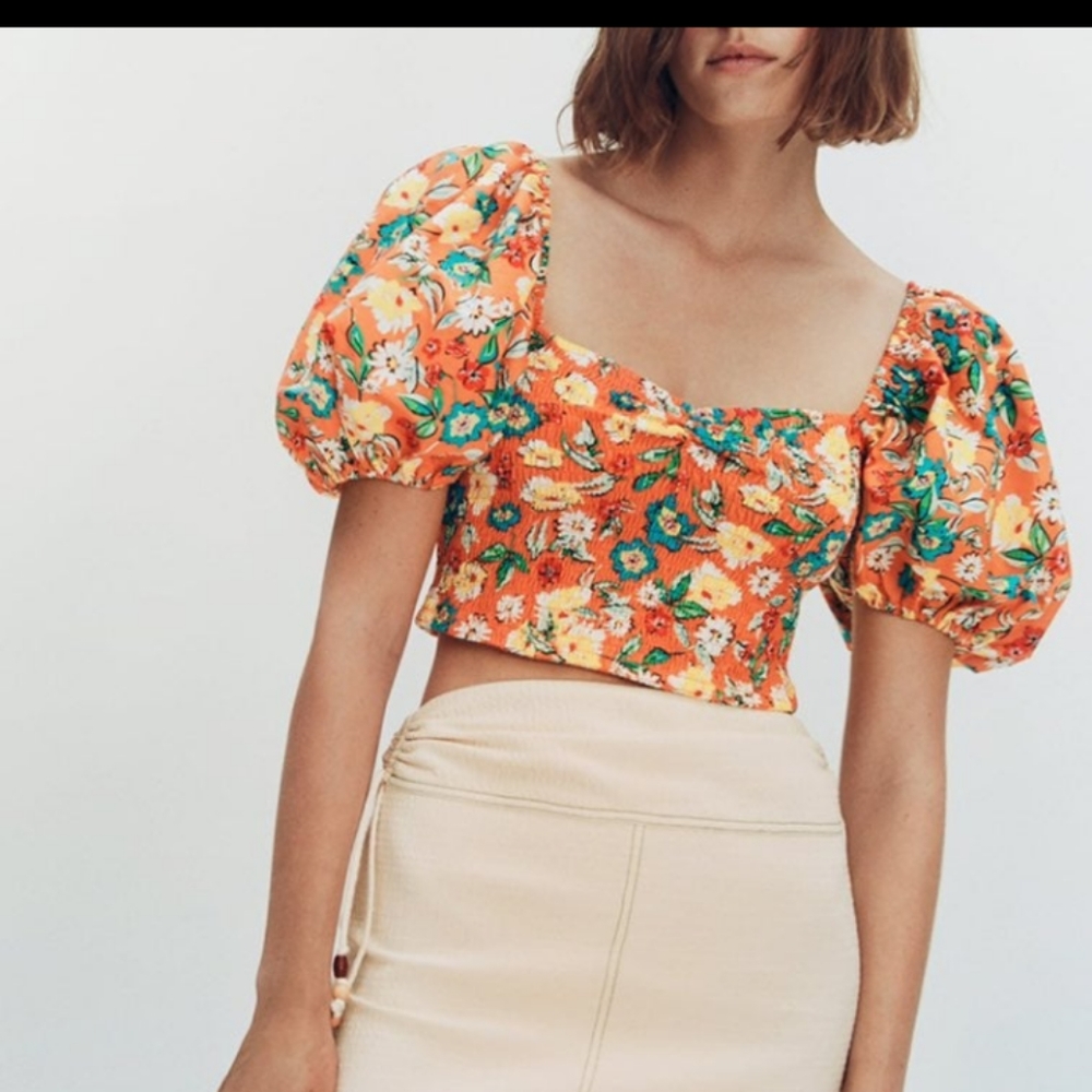Zara Puff sleeve  croptop